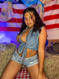AmeliaLaurent_ 🎇 Independence Day Memories Pic 5