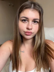 KiraVosss's XXX Nude Photo 1