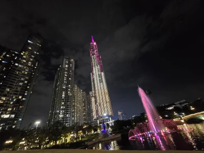 Emily-NguyenのCoffee shops in Saigonの 2枚の写真