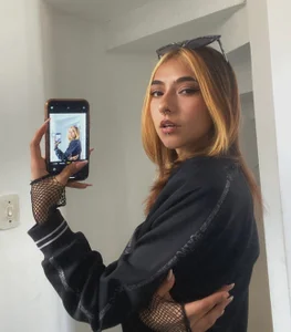 me de 3badweed3  4 Imagens