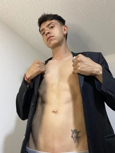 hot_teo_ Decent Máster 👀 Pic 2