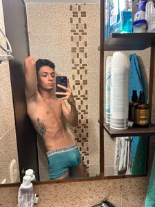 Allan_Collins Public Gambar 5