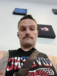 UnCuTupTheBuTT Public Immagine  5