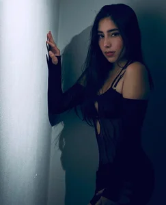 Mia_squirtlatin your sexy baby Pic 4