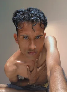 SubmissiveHorny Public Pic