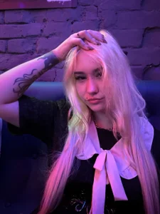 KarrenHewins Public Εικόνα