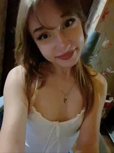 LunxLexxie Public Pic 2