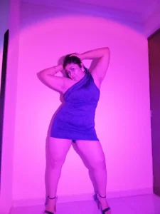 kiraGeiner color show Pic 8