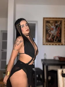 jailyncam_ HALLOWEEN 2025 🎃❤️‍🔥  4টি ছবি