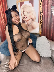 TanishaHOTT's XXX Nude Photo 8