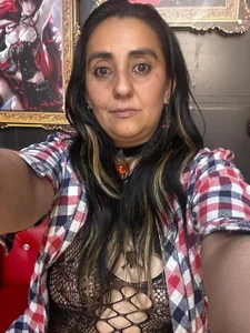 Alucard_Hellsiing Sensual lumberjack wants you to fuck her doggy style👅 Pic 5
