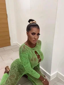 Chloebrookexoxo Public  2. fénykép
