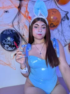 I can't find my chocolate eggs or maybe they were pumpkins 🎃 de carolayrosse  4 Imagens