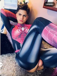 Niicky1_ kullanıcısının Your spider boy - hot albümü -  2 fotoğraf