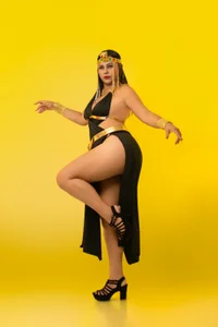 Dirty-Momm-Divorced-Hot kullanıcısının Cleopatra! albümü -  3 fotoğraf