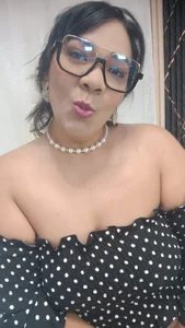 Nailha1 I AM A BEAUTIFUL LATIN GIRL WHO HAS DIFFERENT CULTURES AND FETISHES TELL ME WHAT YOU LIKE ☺️ Pic 4