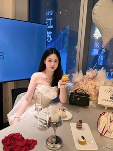 xiaomei1122 Public Bilde