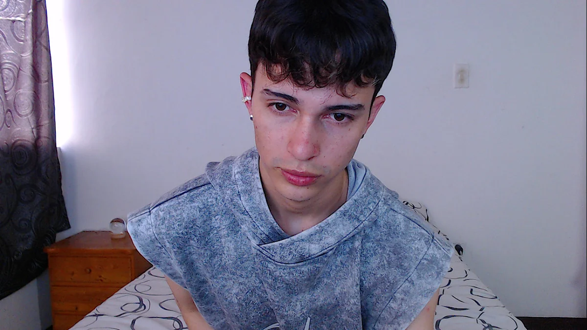 صور john_vichenso الرائجة  6727