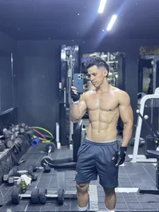 JoseRumbero26 Would you like a muscular boy in your house?  8. fénykép