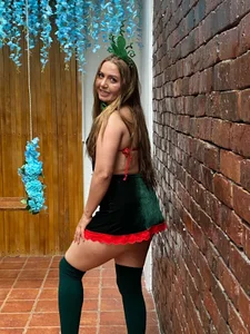 rose_meyer SAINT PATRICK DAY♥ 💚🍀 Pic 6