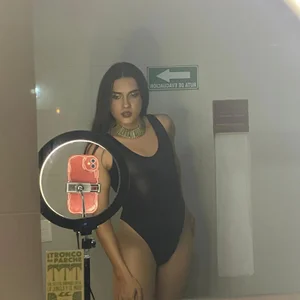 Queen_shanel1 About me Pic 2