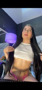 Victoria_14のsexy vicの 2枚の写真