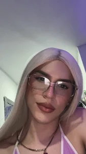 Playboy_trans0 Public รูป  6