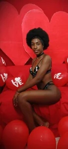 caryn_johnson HAPPY VALENTINES DAY 💐❤️🫦 Pic