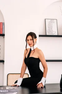 MonikaBelachi Public Pic 3