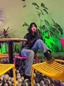 Blush_Marie Public Immagine  7