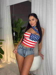 ChloeDevine Your Independence Day Treat 😉❤️ Foto 4