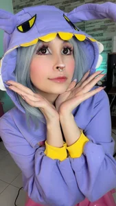 Jax cosplay 🩷 od Lenneval1  3 snímek