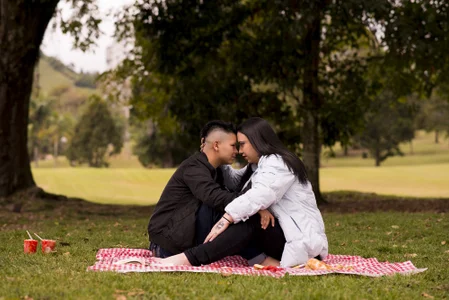 MiaYMolly Picnik Foto 3