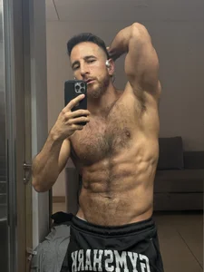 T-shirt off💥 od _adamcoper_  7 snímek