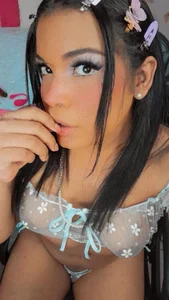 alexa_rodriicum Public Pic 4