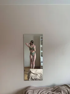 May_Yam kullanıcısının Your girl💘 albümü -  5 fotoğraf