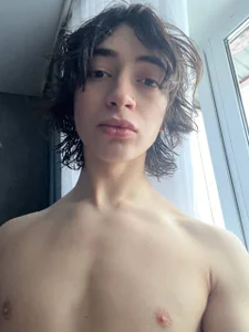 some selfies od AlanReckless  3 snímek