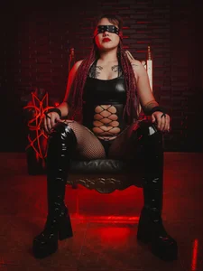 KloeeCavallier Public Poză 2