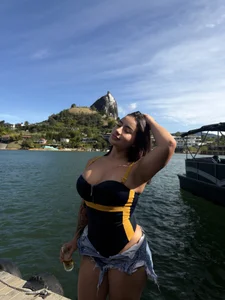 Saskia_litt Let's go to Guatape😏  5. fénykép