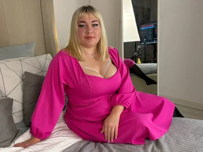SydneyCarterr's XXX Nude Photo 1