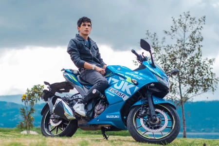 Jeick-Dawson A BIKER'S BIRTHDAY Pic 8