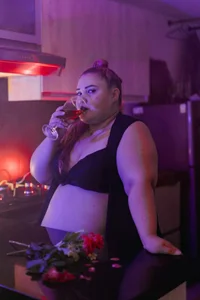 Jones_alexia: We had a drink? ( 9 фото)