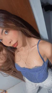 andrea_milla Public Pic 6
