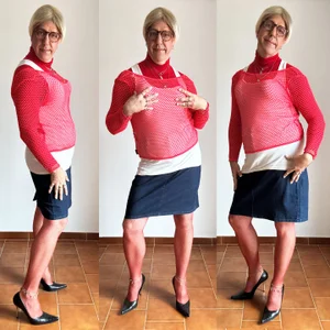 Erika_trav07 Haut résille rose fluo. Pic 3