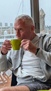 coachjclondon1 Rainy day coffee Foto