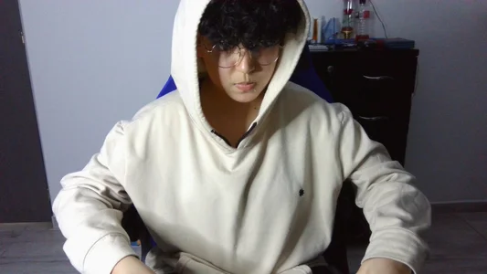 thomascooper7 hi guys Pic