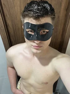 Public de CumDealers  2 Imagens