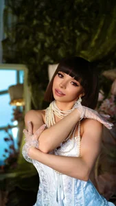 Elizabeth is in a burlesque mood🎭🎥 de ElisabethDavis  3 photos