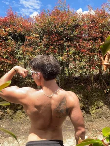 Me od sean_brownx  7 snímek