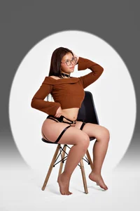 I know that you are not going to resist the touch of my skin 😏 de Zoow_bluussh  Imagens